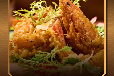 SALAD HOA QUẢ TÔM UYÊN ƯƠNG – TINH HOA TỪ SỰ HÒA QUYỆN