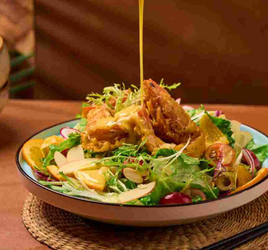 SALAD HOA QUẢ TÔM UYÊN ƯƠNG 